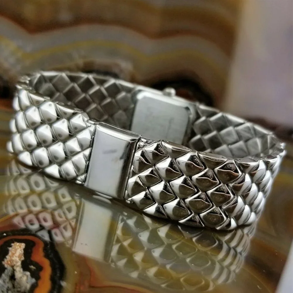 Vintage Womens KATHY LEE Polished Silver Crystal Bezel Watch